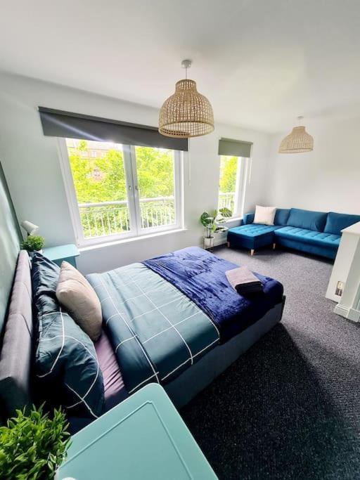 Spacious 5Bed House, Free Parking, No Party ! 格拉斯哥 外观 照片