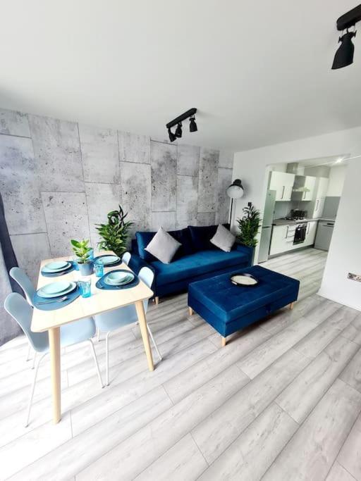 Spacious 5Bed House, Free Parking, No Party ! 格拉斯哥 客房 照片
